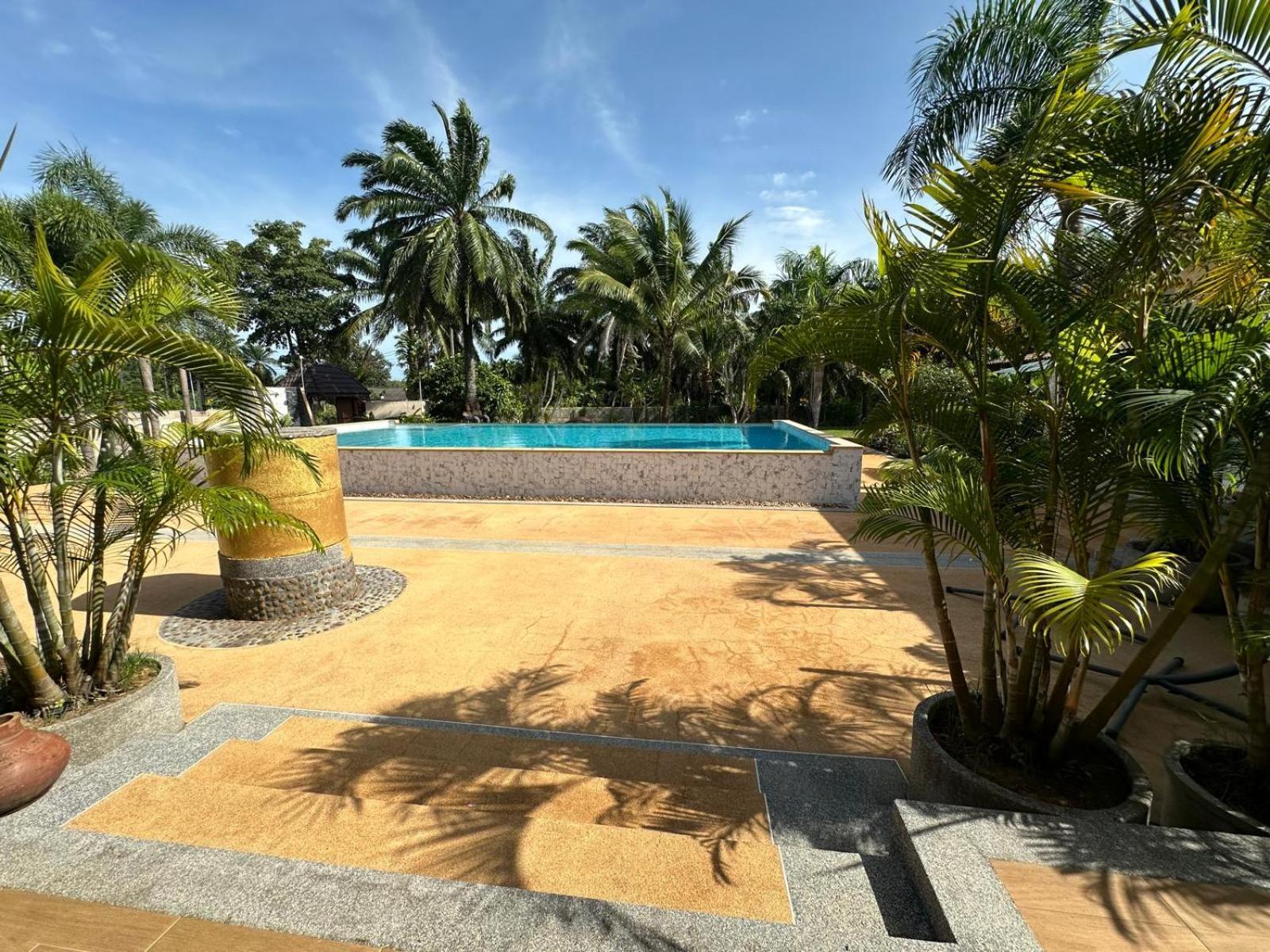 Thip Siam Village Ao Nam Mao Exterior foto
